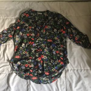 Women’s dress shirt